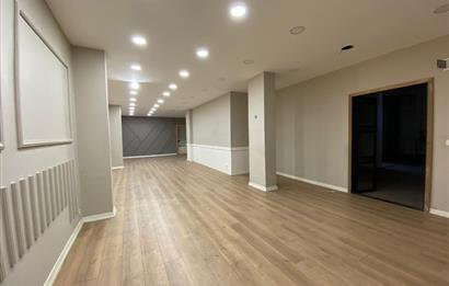 ÇOK AMAÇLI KULLANIMA UYGUN, İÇTEN BAĞLANTILI İKİ DÜKKAN