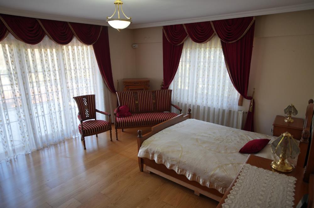 SAKARYA ÇARK KONAKLARINDA SATILIK LÜKS VİLLA