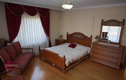 SAKARYA ÇARK KONAKLARINDA SATILIK LÜKS VİLLA