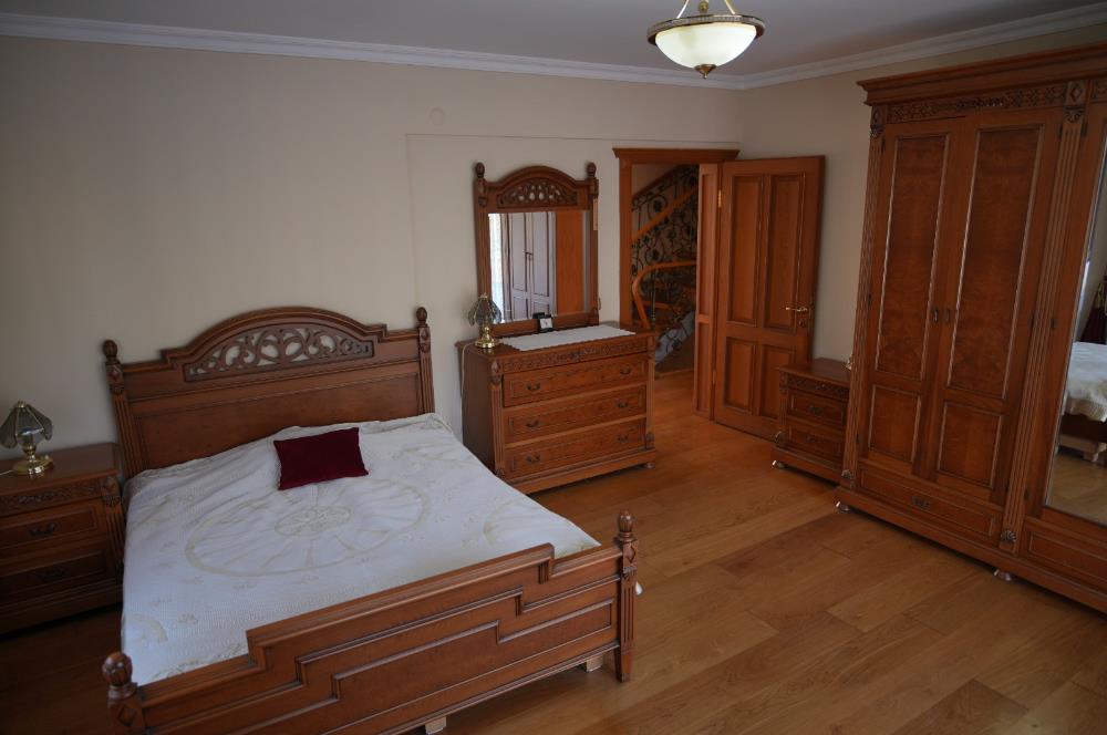 SAKARYA ÇARK KONAKLARINDA SATILIK LÜKS VİLLA