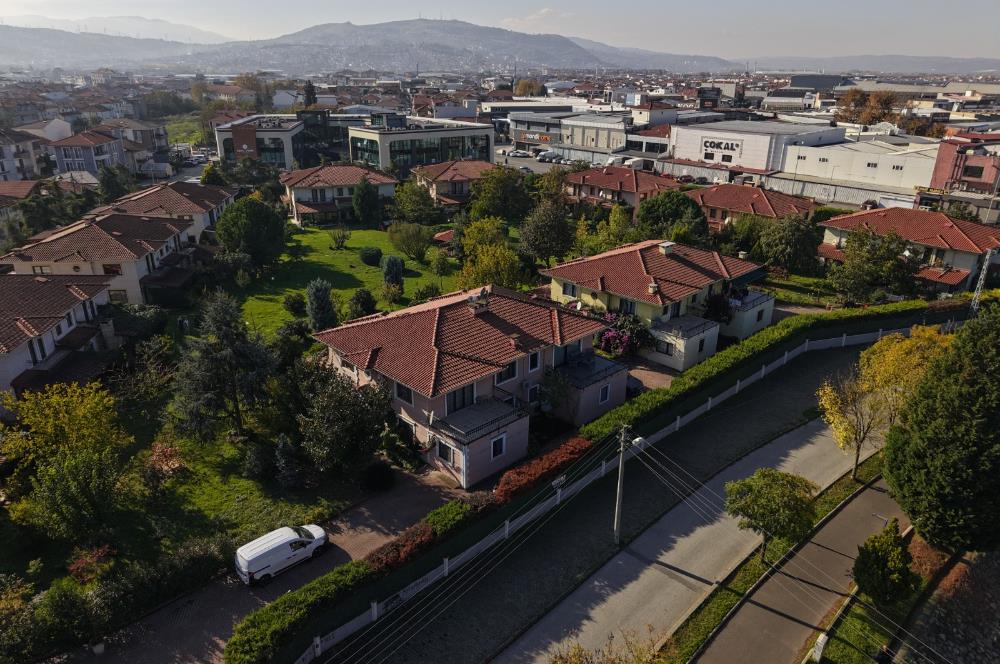 SAKARYA ÇARK KONAKLARINDA SATILIK LÜKS VİLLA