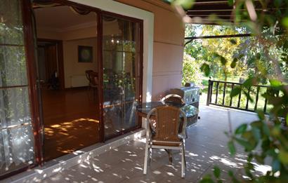 SAKARYA ÇARK KONAKLARINDA SATILIK LÜKS VİLLA