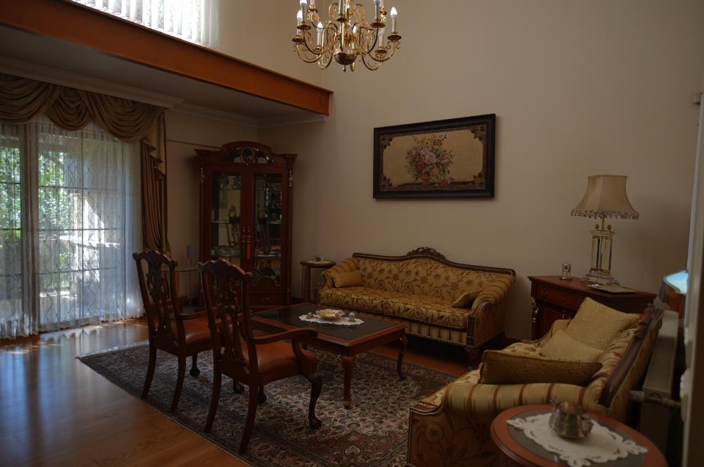 SAKARYA ÇARK KONAKLARINDA SATILIK LÜKS VİLLA