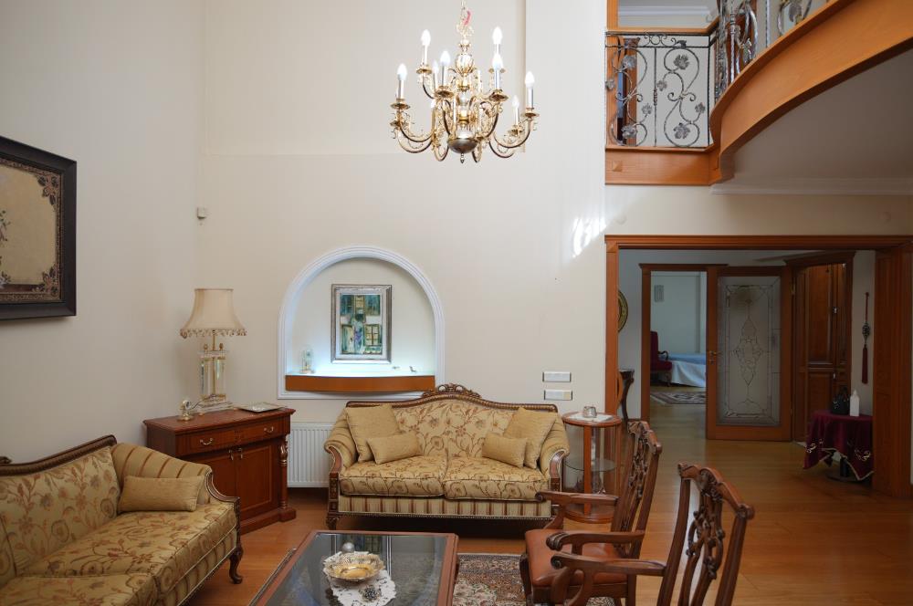 SAKARYA ÇARK KONAKLARINDA SATILIK LÜKS VİLLA