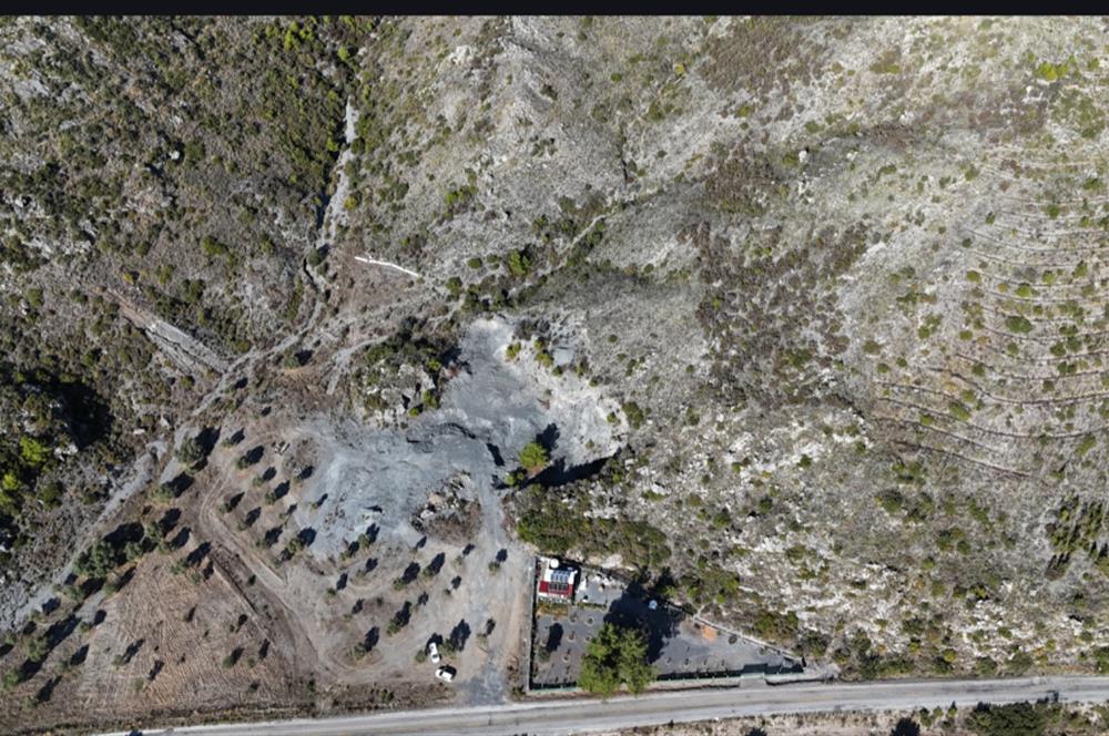 Bodrum Mazı anayola sıfır , icinde kumocaği ,satılık zeytinlik