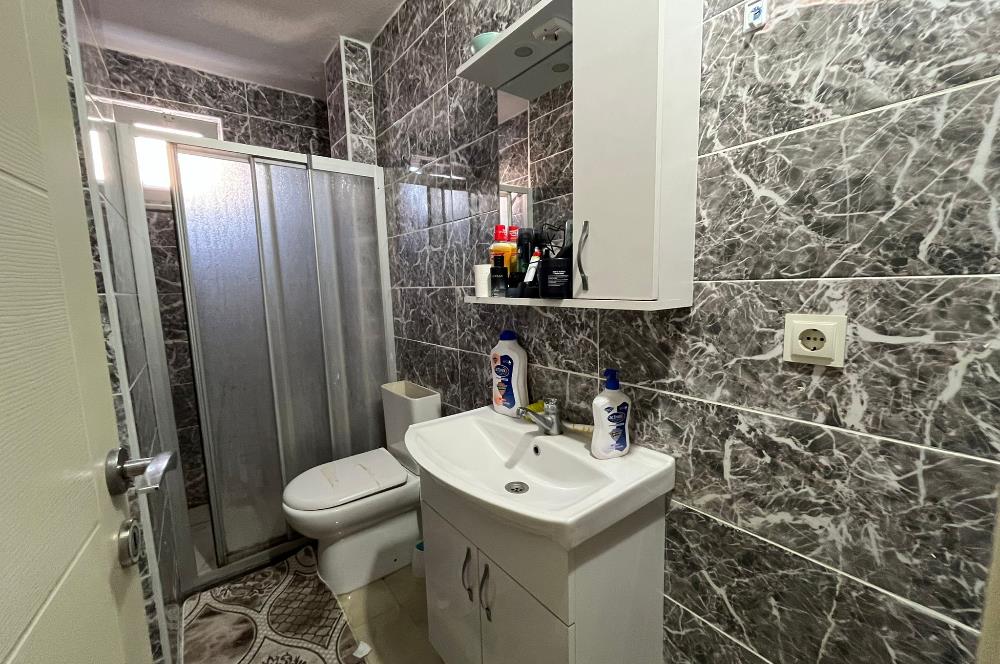 Eyüp Emniyettepe Bilgi üni. Karşısı Eşyalı 1+1 Satılık daire