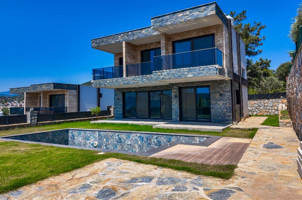 Kıyıkışlacık Zeytinlikuyuda Özel Havuzlu 3+1 Müstakil Dubleks