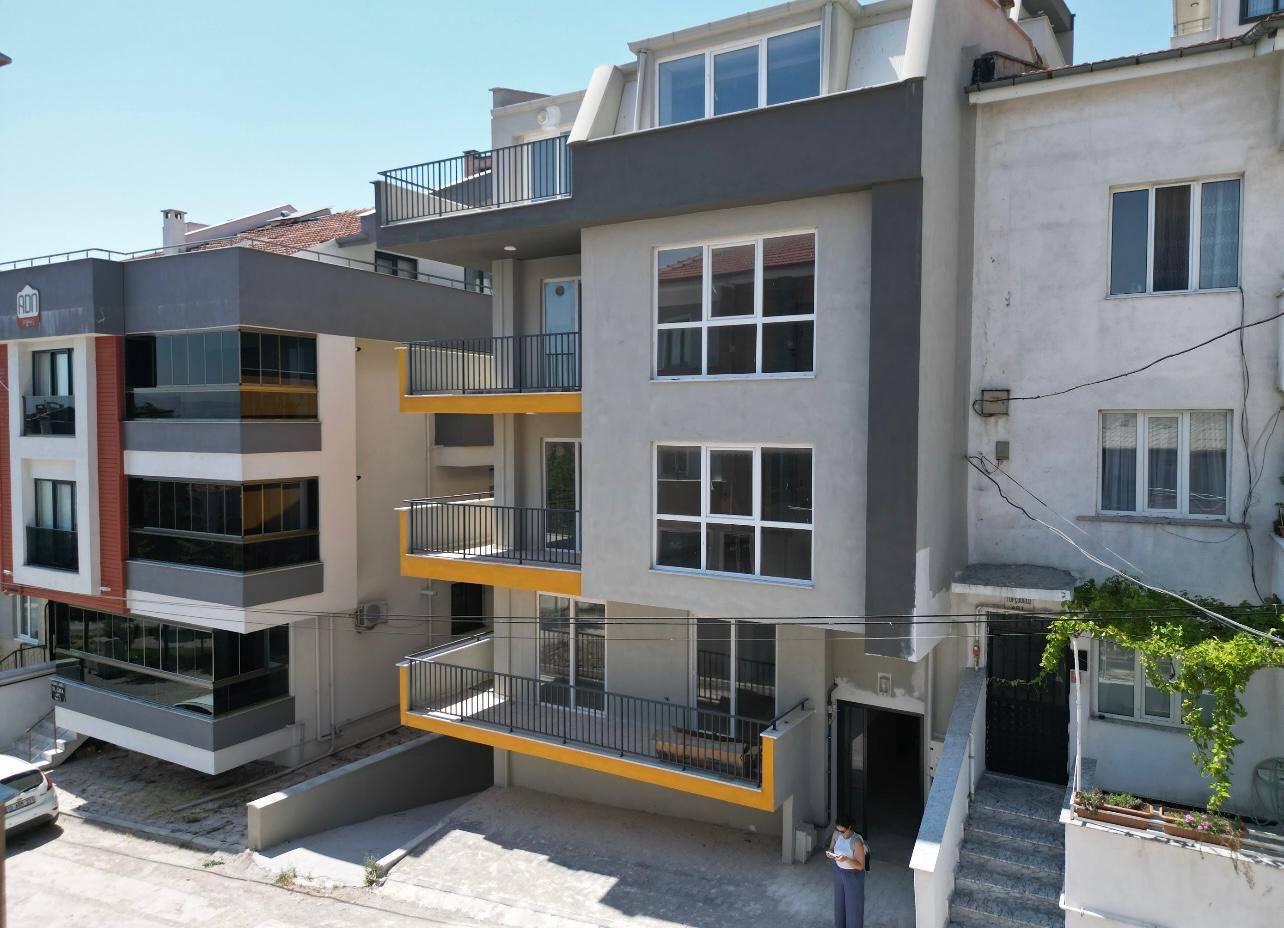 C21 BAL'DAN ÖZEL OKULLAR YAKININDA 2+1 SATILIK GENİŞ DAİRE