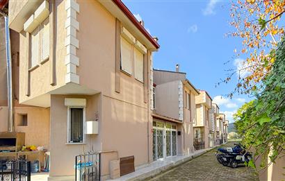 C21 BAL'DAN KUVAYİ MİLLİYE'DE CADDE ÜZERİ SATILIK VİLLA