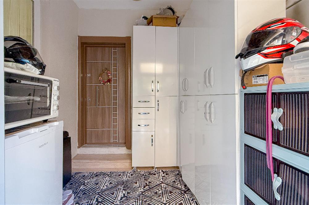 C21 BAL'DAN KUVAYİ MİLLİYE'DE CADDE ÜZERİ SATILIK VİLLA