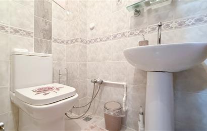 C21 BAL'DAN KUVAYİ MİLLİYE'DE CADDE ÜZERİ SATILIK VİLLA