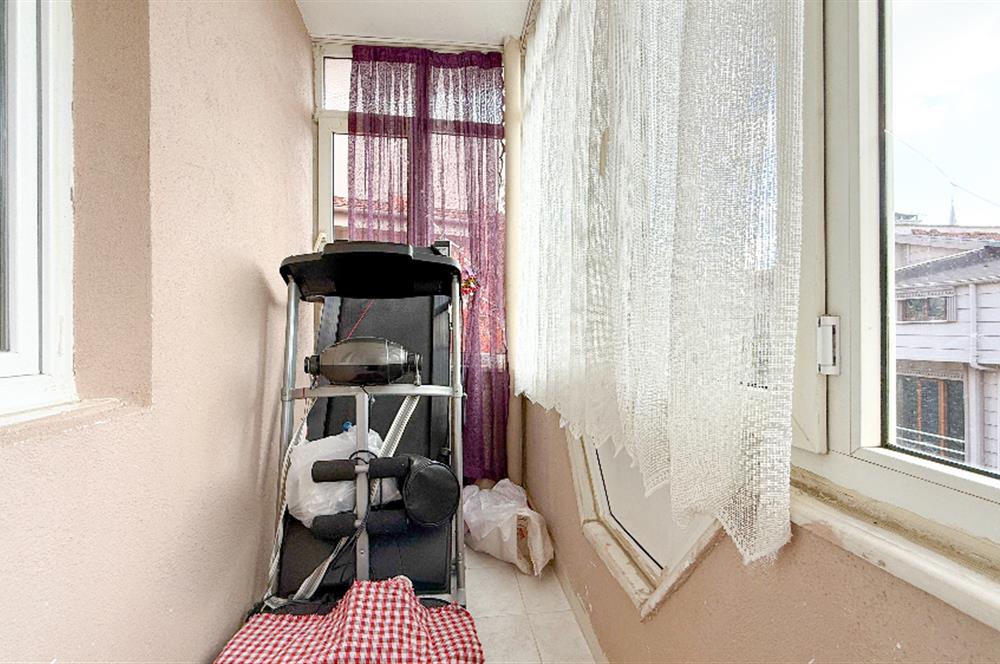 C21 BAL'DAN KUVAYİ MİLLİYE'DE CADDE ÜZERİ SATILIK VİLLA