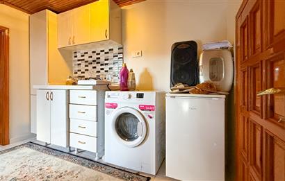 C21 BAL'DAN KUVAYİ MİLLİYE'DE CADDE ÜZERİ SATILIK VİLLA