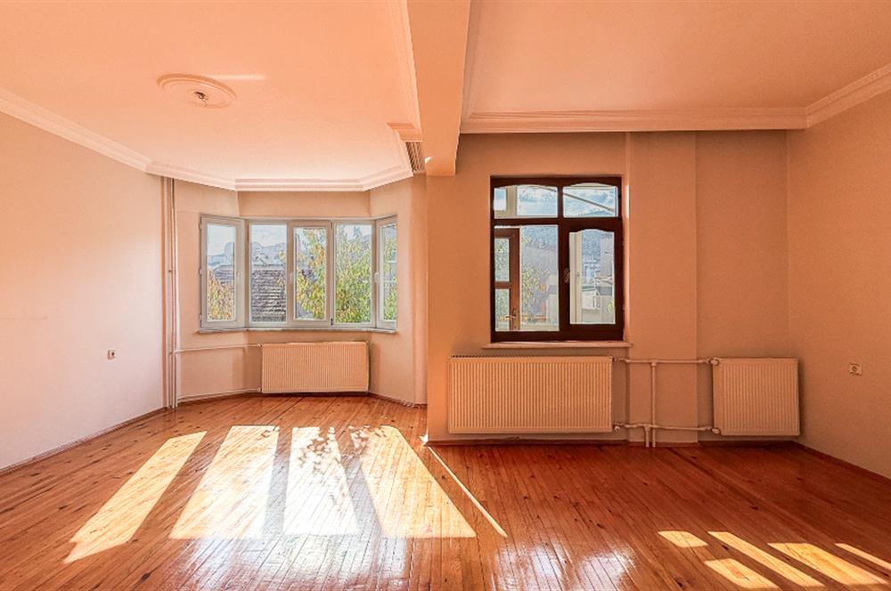 C21 BAL'DAN KUVAYİ MİLLİYE'DE SİTE İÇİ SATILIK VİLLA