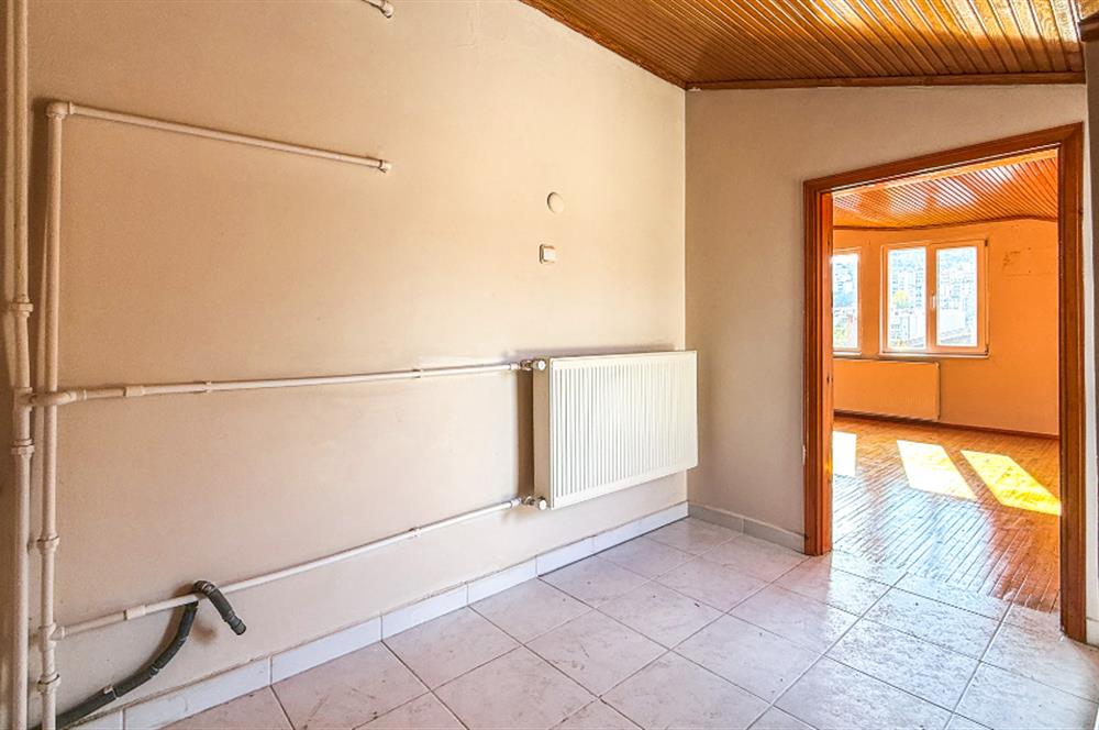 C21 BAL'DAN KUVAYİ MİLLİYE'DE SİTE İÇİ SATILIK VİLLA