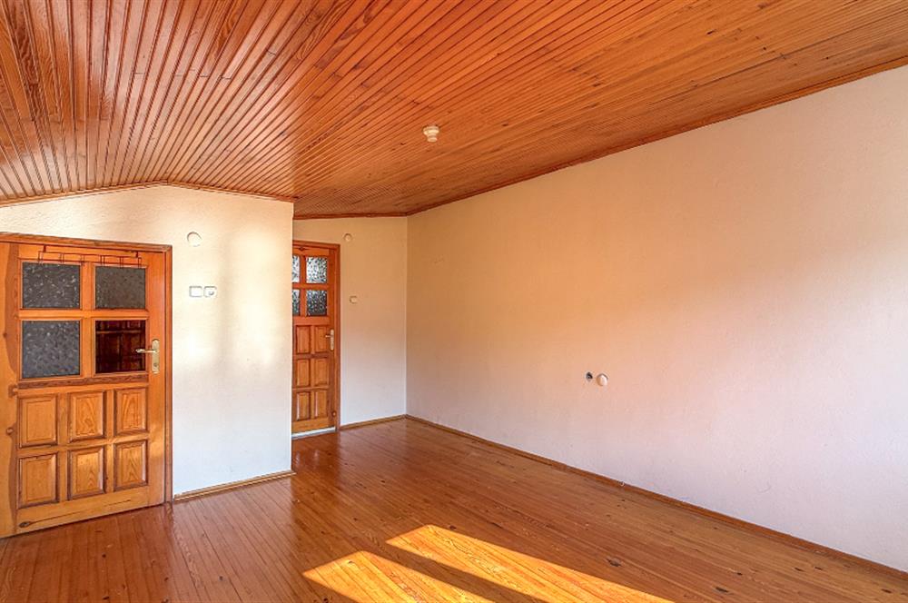 C21 BAL'DAN KUVAYİ MİLLİYE'DE SİTE İÇİ SATILIK VİLLA