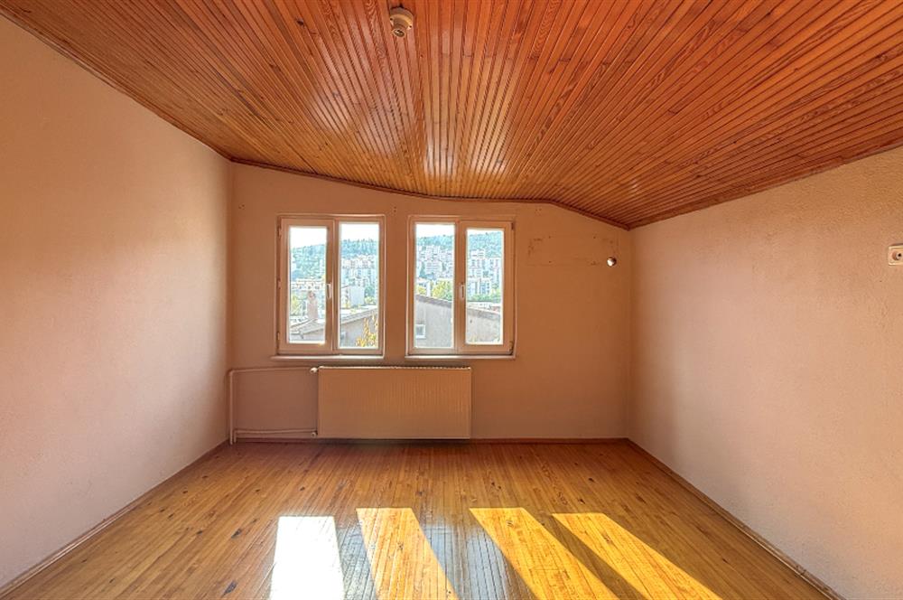 C21 BAL'DAN KUVAYİ MİLLİYE'DE SİTE İÇİ SATILIK VİLLA