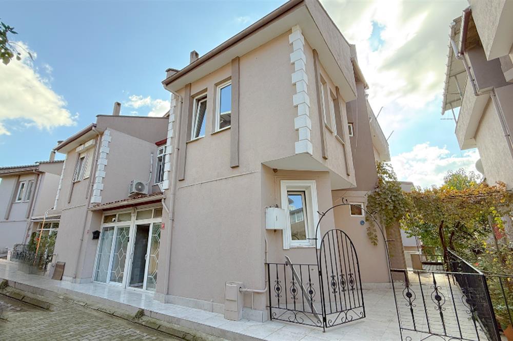 C21 BAL'DAN KUVAYİ MİLLİYE'DE SİTE İÇİ SATILIK VİLLA