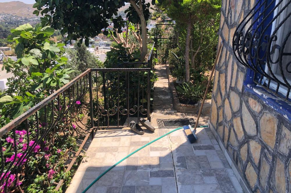 Bodrum Gümüşlük Kapanmaz Deniz Manzaralı Bahçeli Müstakil Ev