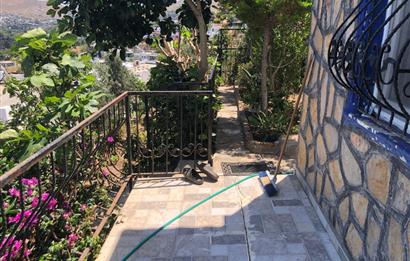 Bodrum Gümüşlük Kapanmaz Deniz Manzaralı Bahçeli Müstakil Ev