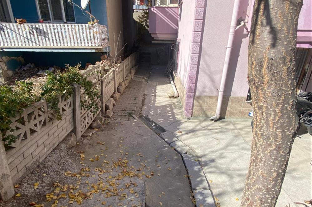 CENTURY 21 PLUS GAYRİMENKULDEN KANLICADA 3+1 ARA KAT SATILIK