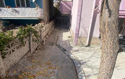 CENTURY 21 PLUS GAYRİMENKULDEN KANLICADA 3+1 ARA KAT SATILIK