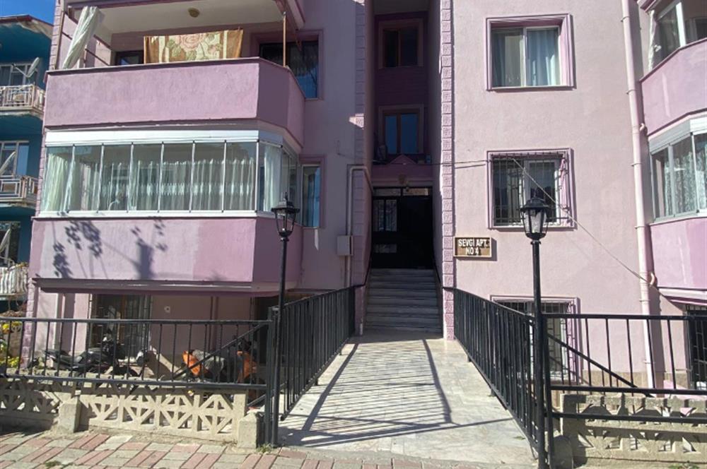 CENTURY 21 PLUS GAYRİMENKULDEN KANLICADA 3+1 ARA KAT SATILIK