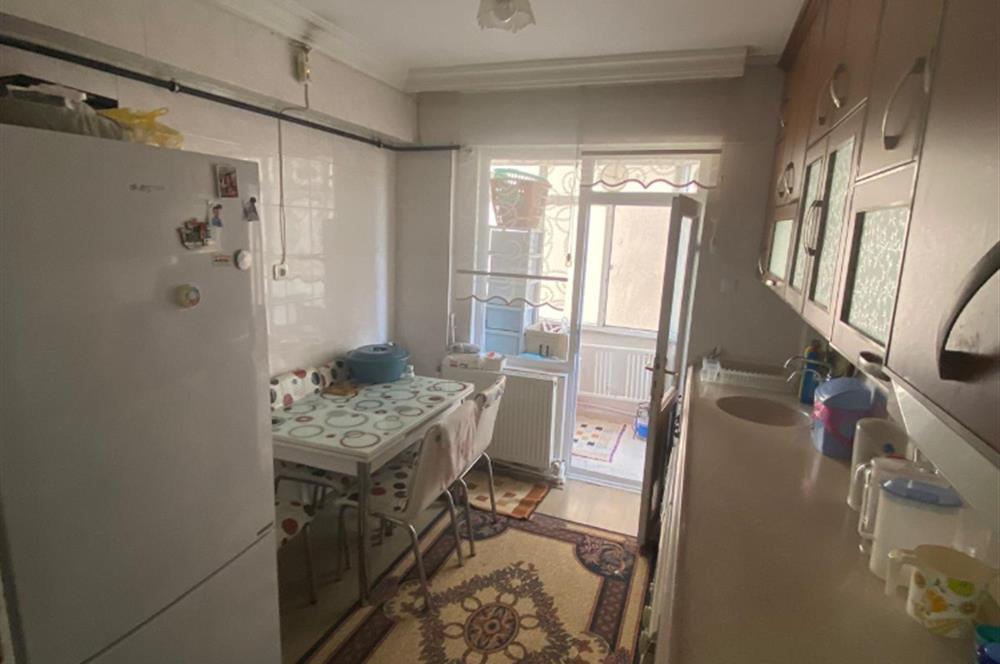 CENTURY 21 PLUS GAYRİMENKULDEN KANLICADA 3+1 ARA KAT SATILIK