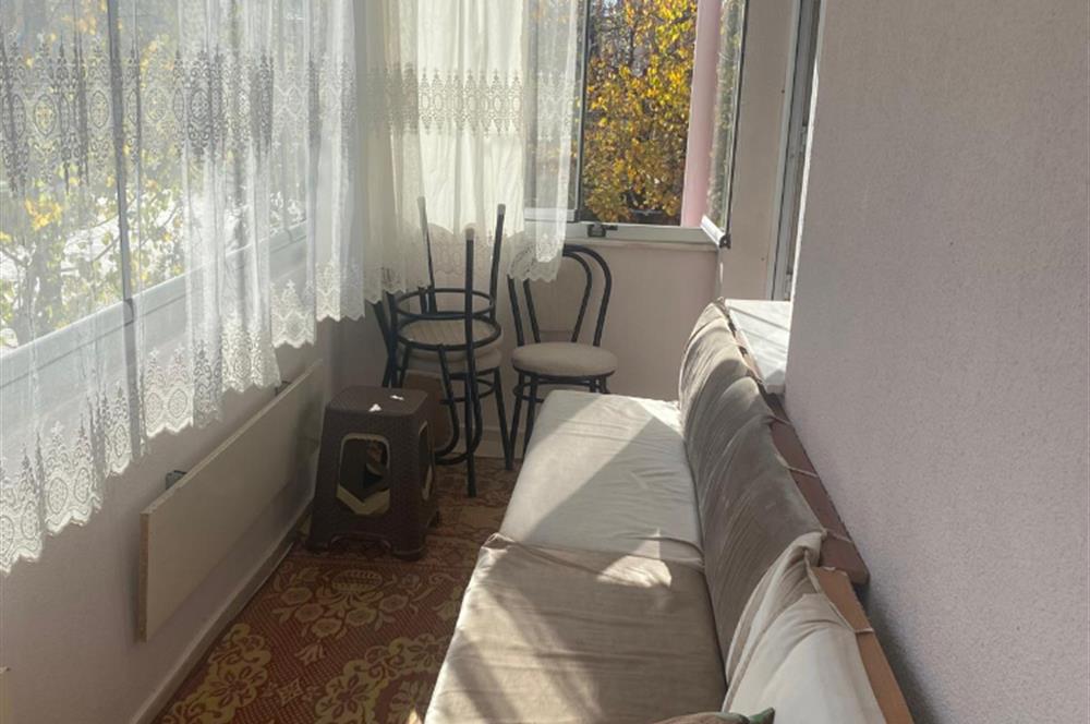 CENTURY 21 PLUS GAYRİMENKULDEN KANLICADA 3+1 ARA KAT SATILIK