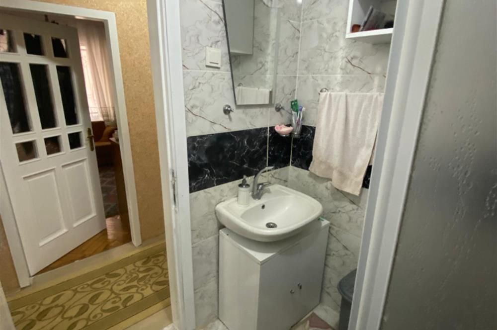 CENTURY 21 PLUS GAYRİMENKULDEN KANLICADA 3+1 ARA KAT SATILIK