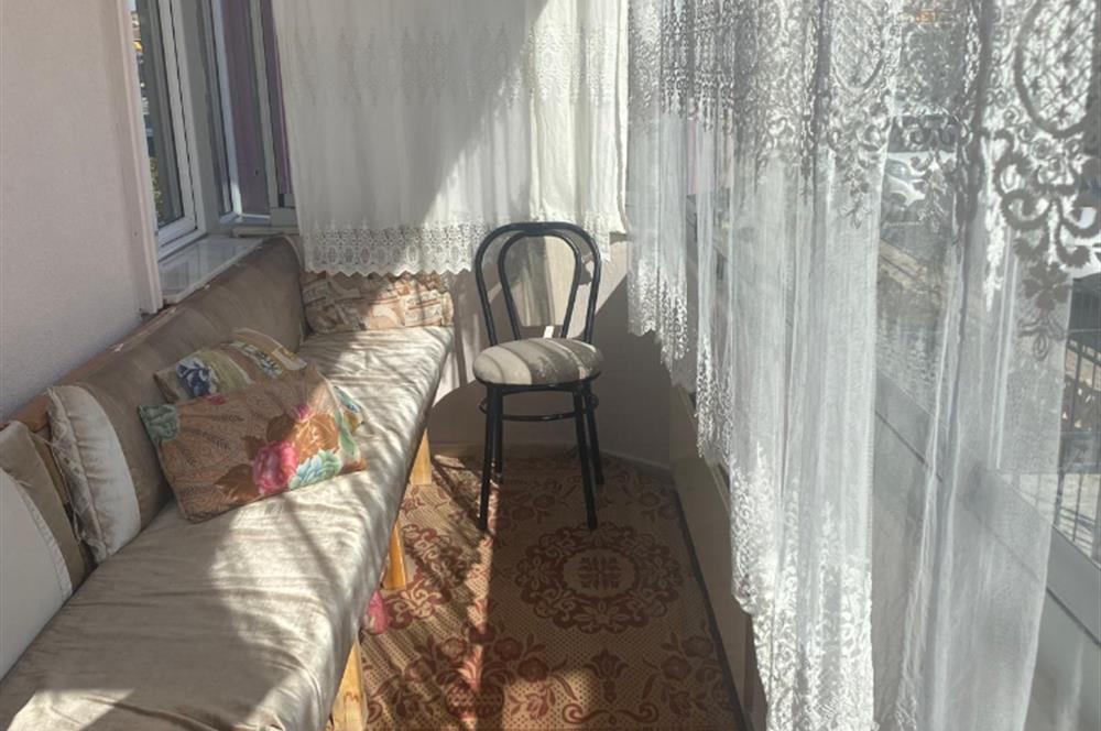 CENTURY 21 PLUS GAYRİMENKULDEN KANLICADA 3+1 ARA KAT SATILIK