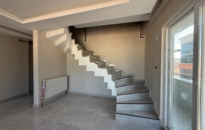 C21 BAL'DAN ÇEVRE YOLU ÜZERİNDE 2+1 SATILIK DUBLEKS GENİŞ DAİRE