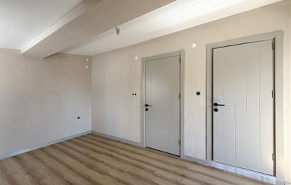 C21 BAL'DAN ÖZEL OKULLAR YAKININDA 2+1 SATILIK GENİŞ DAİRE