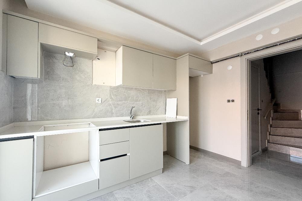 C21 BAL'DAN ÖZEL OKULLAR YAKININDA 2+1 SATILIK GENİŞ DAİRE