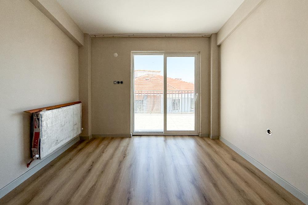 C21 BAL'DAN ÖZEL OKULLAR YAKININDA 2+1 SATILIK GENİŞ DAİRE