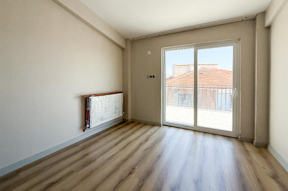 C21 BAL'DAN ÖZEL OKULLAR YAKININDA 2+1 SATILIK GENİŞ DAİRE