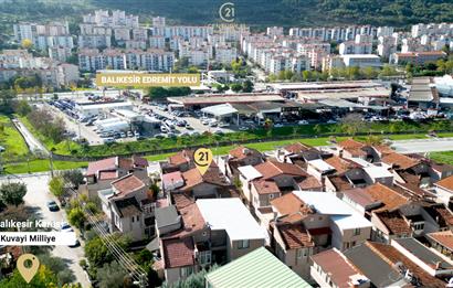 C21 BAL'DAN KUVAYİ MİLLİYE'DE CADDE ÜZERİ SATILIK VİLLA