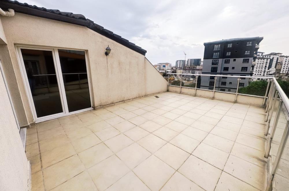 PENDIKTE DUBLEKS SATILIK DAIRE 