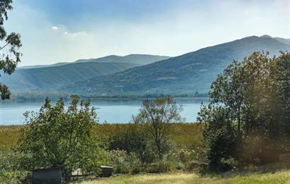 SAPANCA GÖLÜNE SIFIR SATILIK EMSALSİZ VİLLA