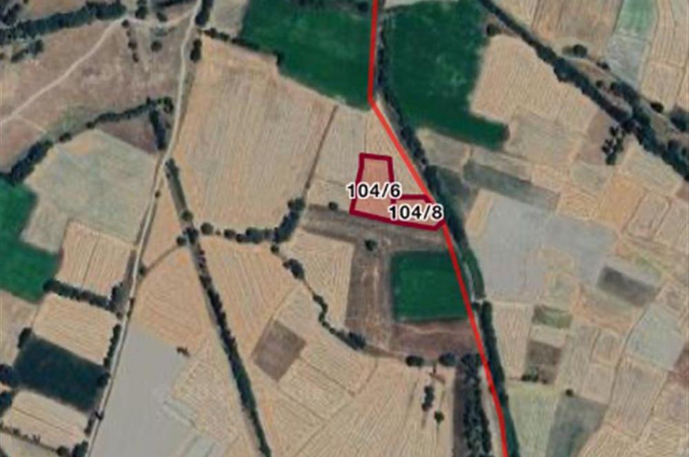 CENTURY 21 PLUS GAYRİMENKULDEN SANDIKLI ÜRKÜTTE SATILIK TARLA