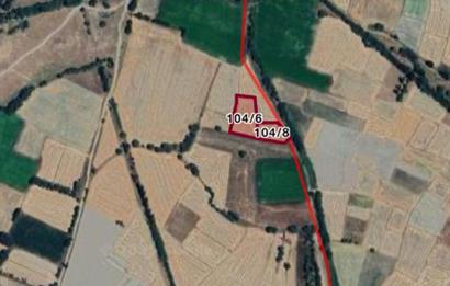 CENTURY 21 PLUS GAYRİMENKULDEN SANDIKLI ÜRKÜTTE SATILIK TARLA