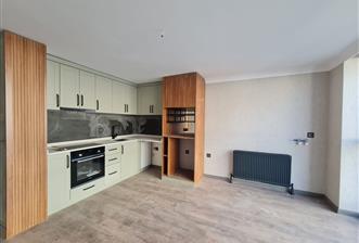 KUĞULU PARKA KOMŞU-MODERN 1+1 AÇIK/KAPALI OTOPARK-GÜVENLİKLİ - 1 - 29615