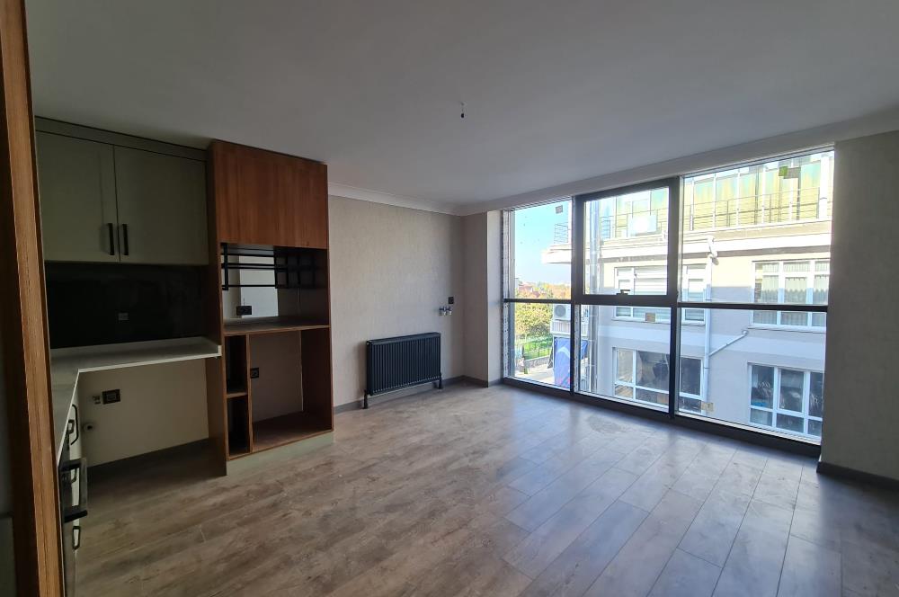 KUĞULU PARKA KOMŞU-MODERN 1+1 AÇIK/KAPALI OTOPARK-GÜVENLİKLİ