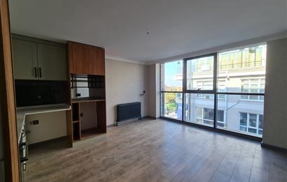 KUĞULU PARKA KOMŞU-MODERN 1+1 AÇIK/KAPALI OTOPARK-GÜVENLİKLİ