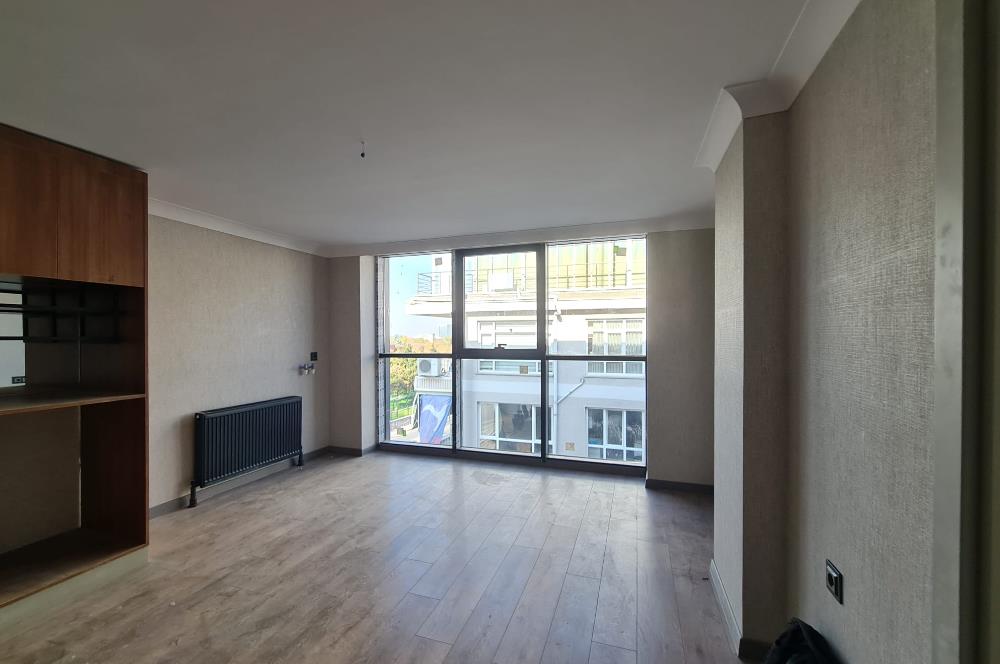 KUĞULU PARKA KOMŞU-MODERN 1+1 AÇIK/KAPALI OTOPARK-GÜVENLİKLİ