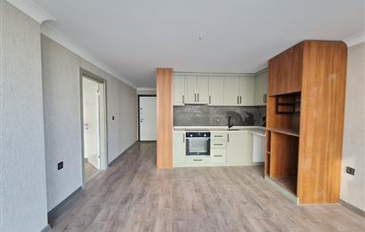 KUĞULU PARKA KOMŞU-MODERN 1+1 AÇIK/KAPALI OTOPARK-GÜVENLİKLİ