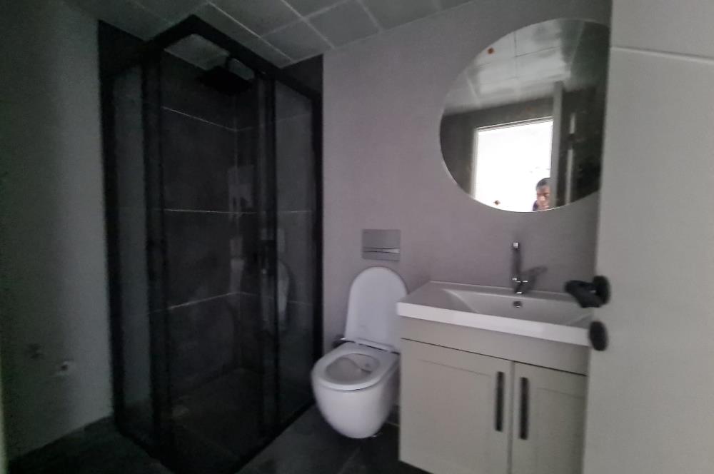 KUĞULU PARKA KOMŞU-MODERN 1+1 AÇIK/KAPALI OTOPARK-GÜVENLİKLİ