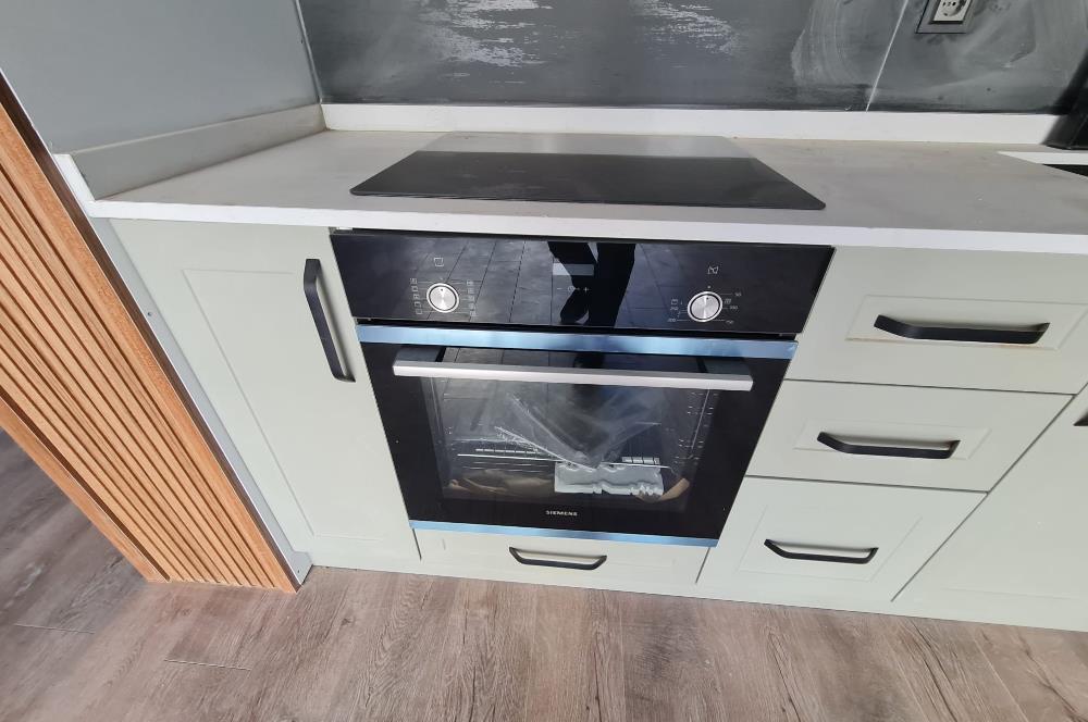 KUĞULU PARKA KOMŞU-MODERN 1+1 AÇIK/KAPALI OTOPARK-GÜVENLİKLİ