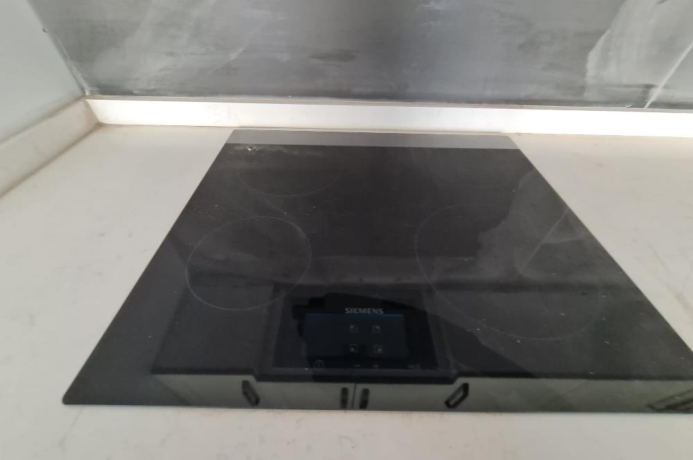 KUĞULU PARKA KOMŞU-MODERN 1+1 AÇIK/KAPALI OTOPARK-GÜVENLİKLİ