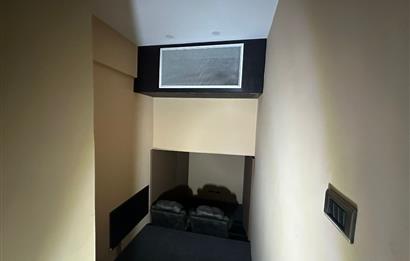 Zekeriyaköy butik havuzlu sitede 6+2 kiralık villa